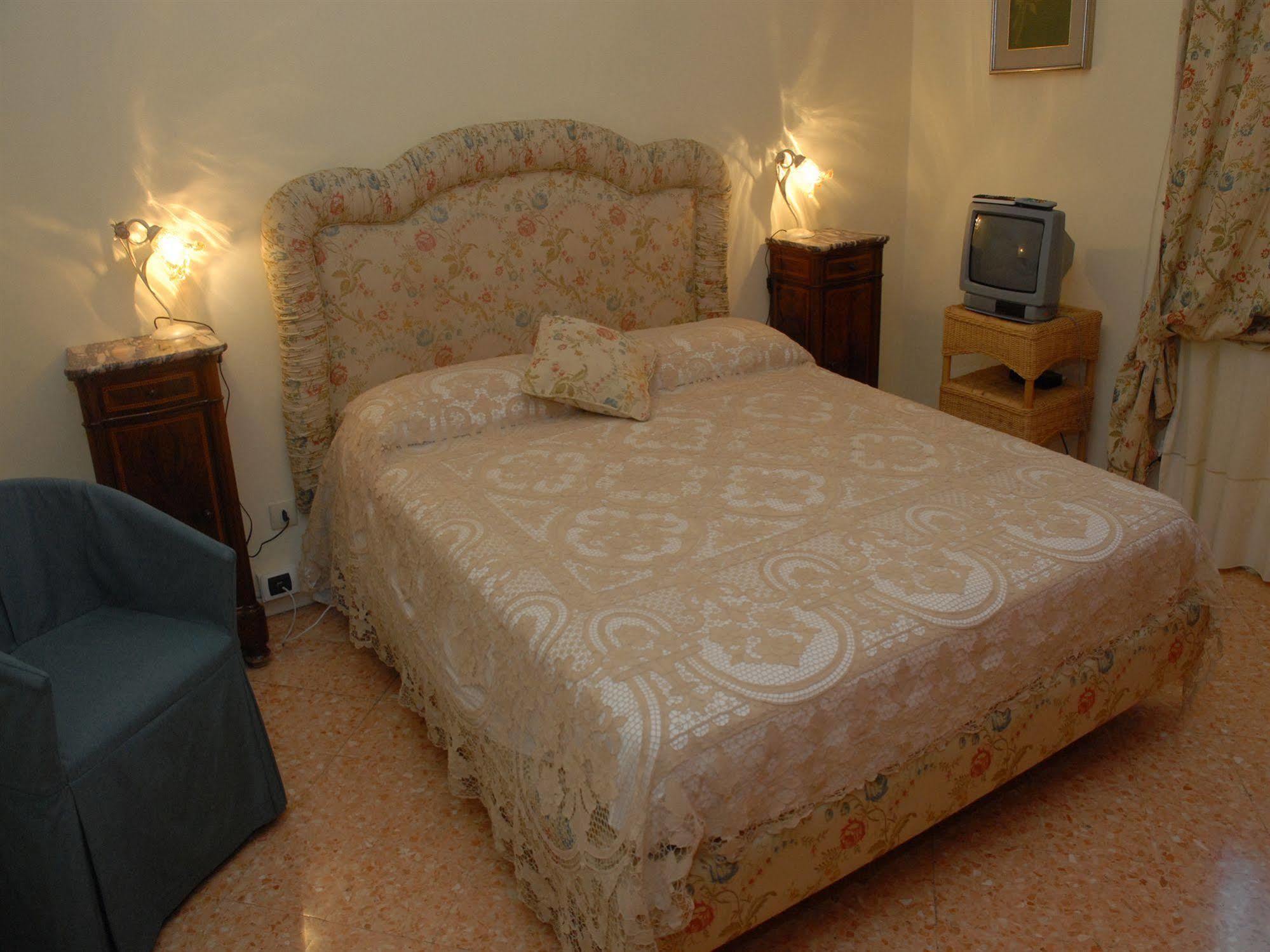 Casa Rachele Bed & Breakfast ปิอาโนดิซอร์เรนโต ภายนอก รูปภาพ