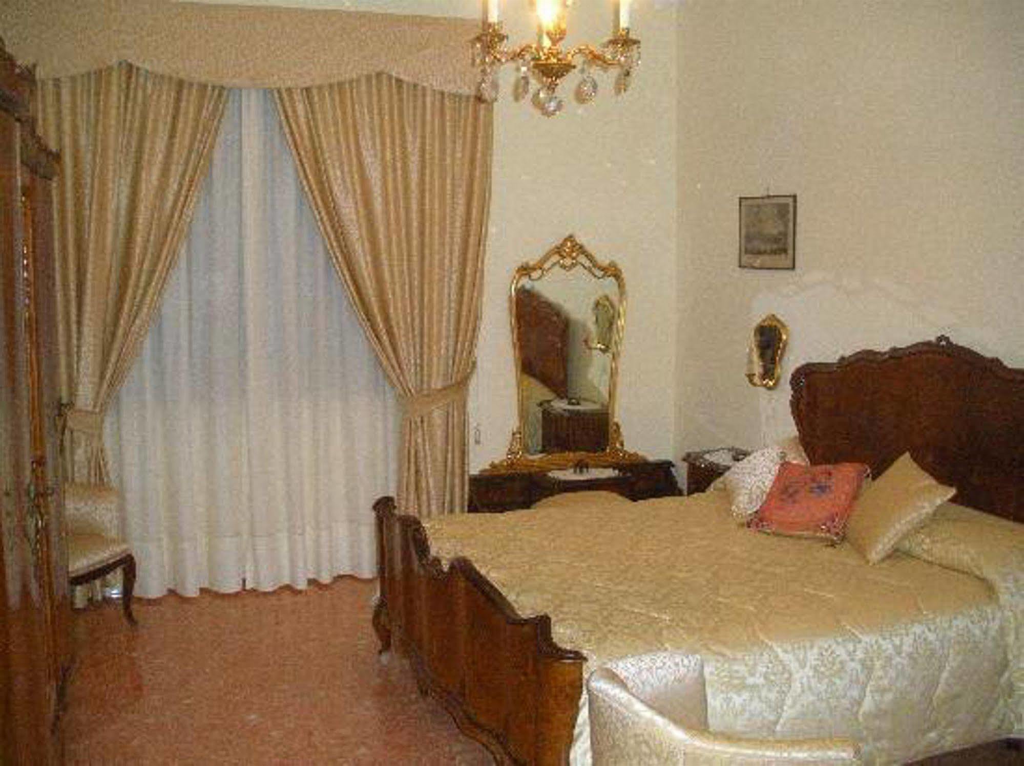 Casa Rachele Bed & Breakfast ปิอาโนดิซอร์เรนโต ภายนอก รูปภาพ